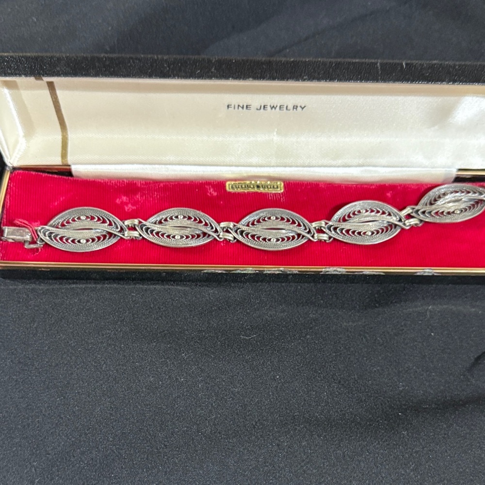 Elegant Silver Bracelet